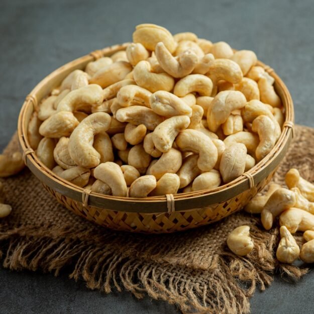 Cashew (Kaju)